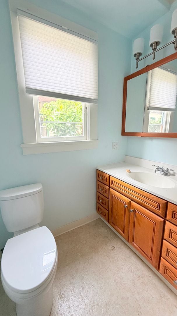 Building Photo - 2128 San Antonio Ave