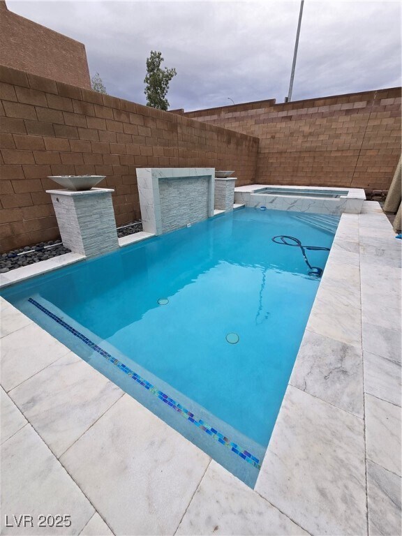 Building Photo - 10486 Mount Mitchell Ct