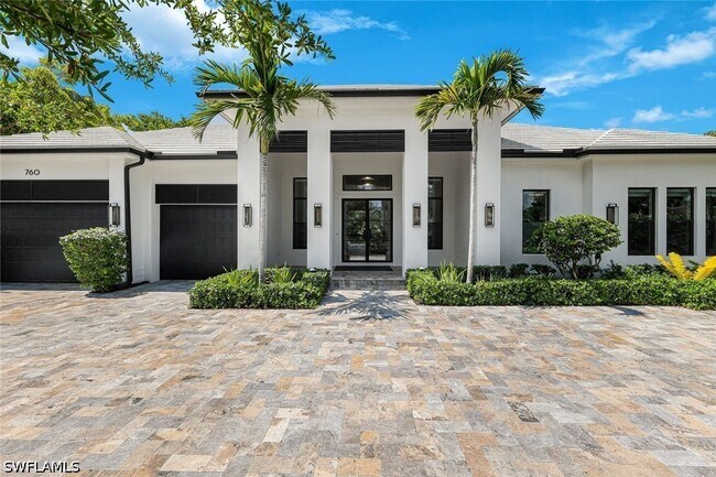 Building Photo - 760 Park Shore Dr