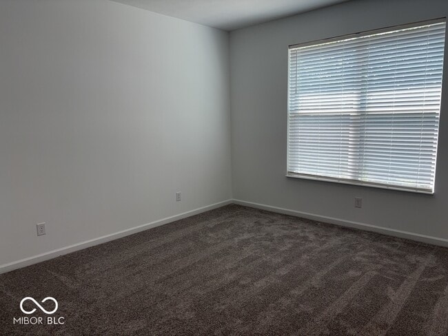 Building Photo - 821 Oyster Bay Dr