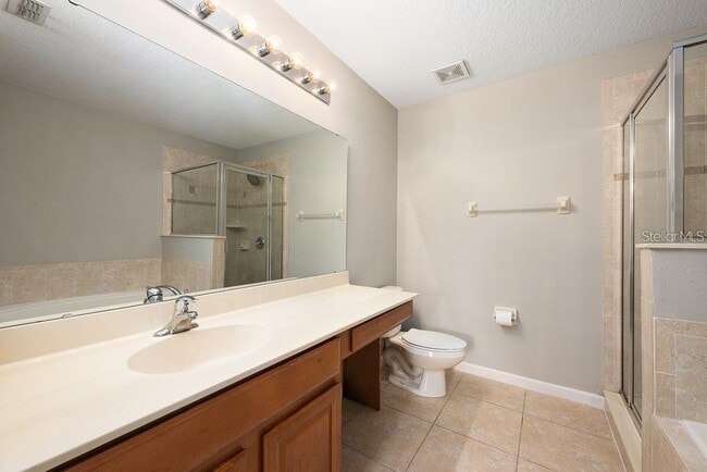 Building Photo - 11817 Great Commission Way