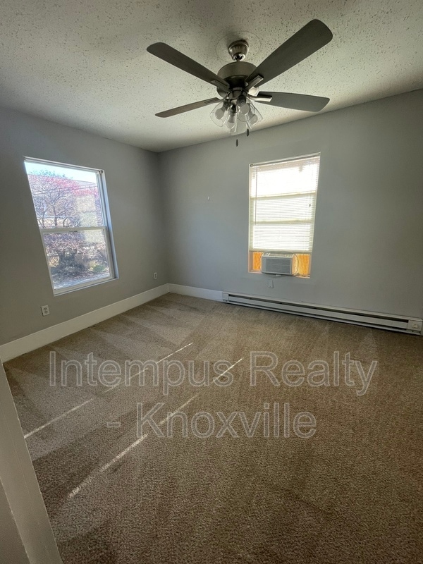 Building Photo - 1602 Dora St