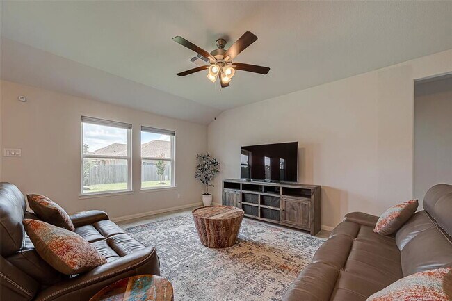 Building Photo - Pearland Place, Pearland, TX 77581 - 3 BR 2 BA Single-Family Home