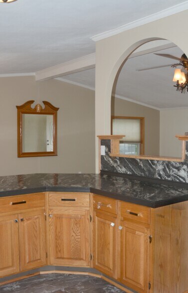 Building Photo - 2368 W 148th St S