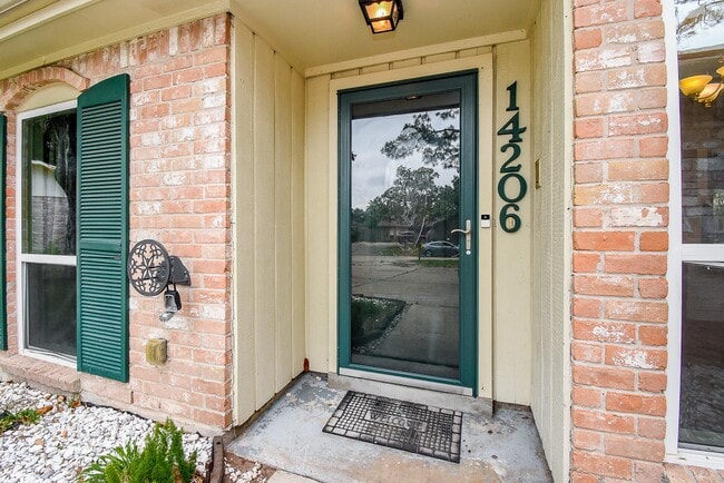Building Photo - 14206 Ella Lee Ln