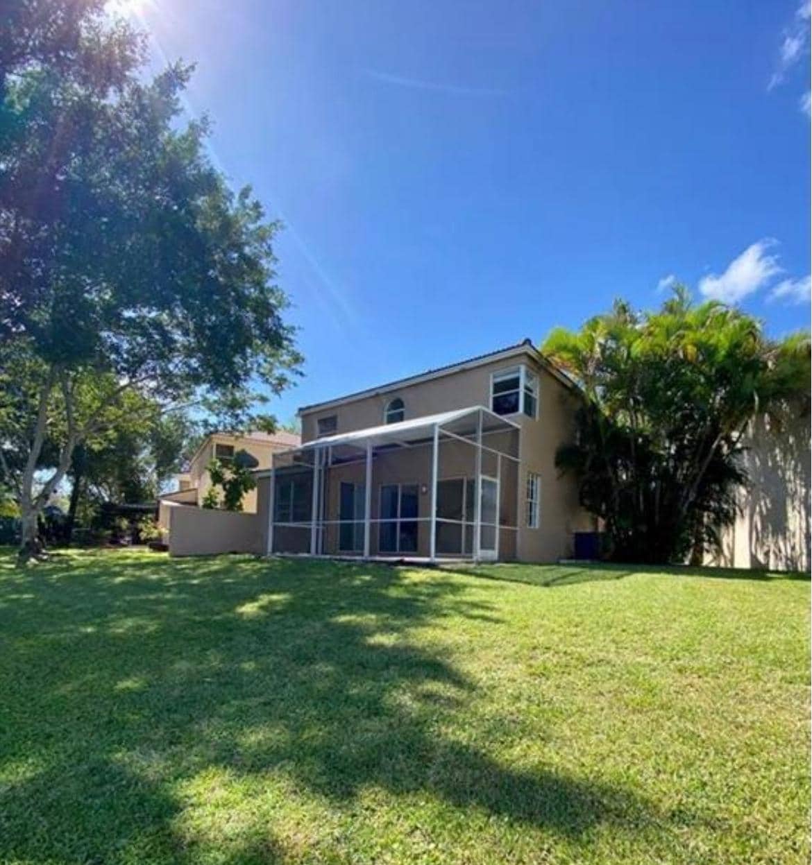 Building Photo - 599 NW 87th Ter