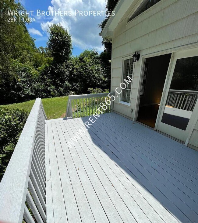 Building Photo - 327 Taliwa Dr