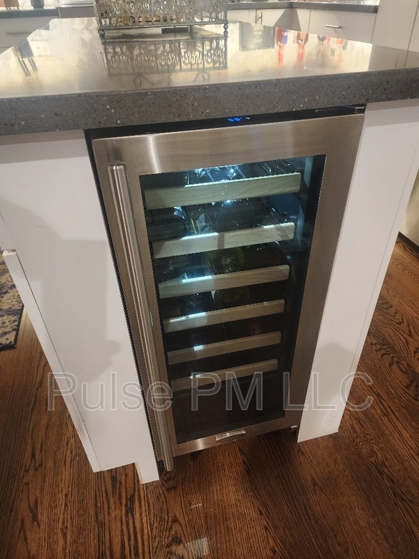 Building Photo - 1226 Grays Peak