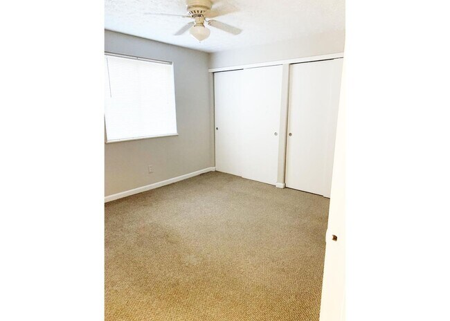 Building Photo - 525 Lowell Ave