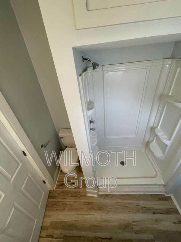 Building Photo - 610 S Gallatin St