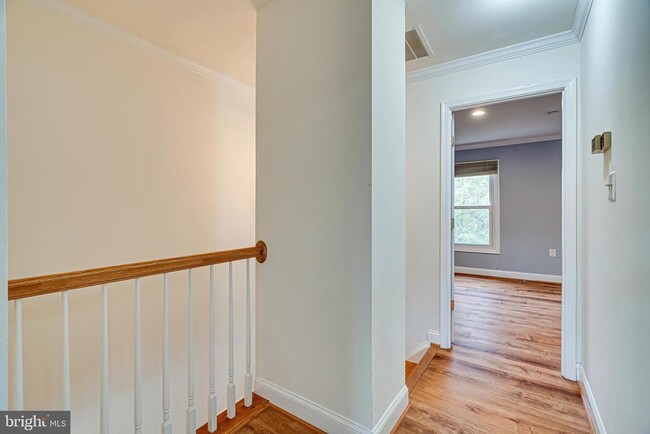 Building Photo - 5708 Heritage Crossing Ct