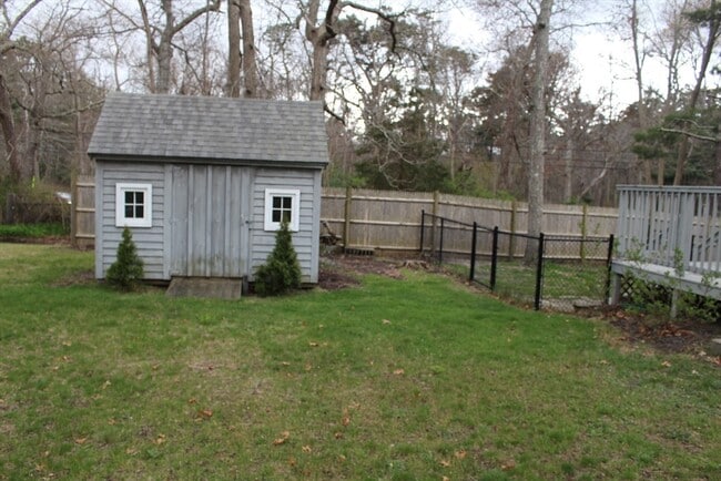 Building Photo - 81 Winthrop Rd