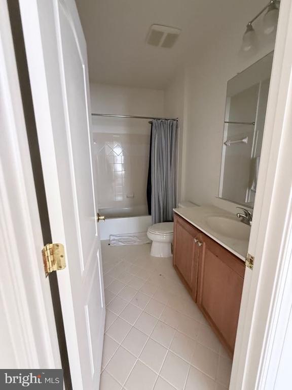 Building Photo - 12739 Lady Somerset Ln