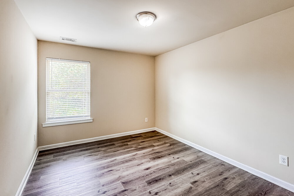 Building Photo - 71 Prescott Dr
