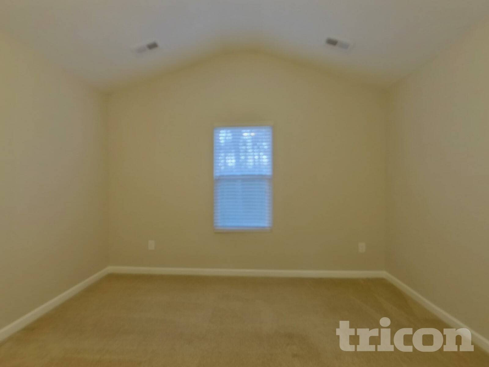 Building Photo - 808 Gunnar Dr