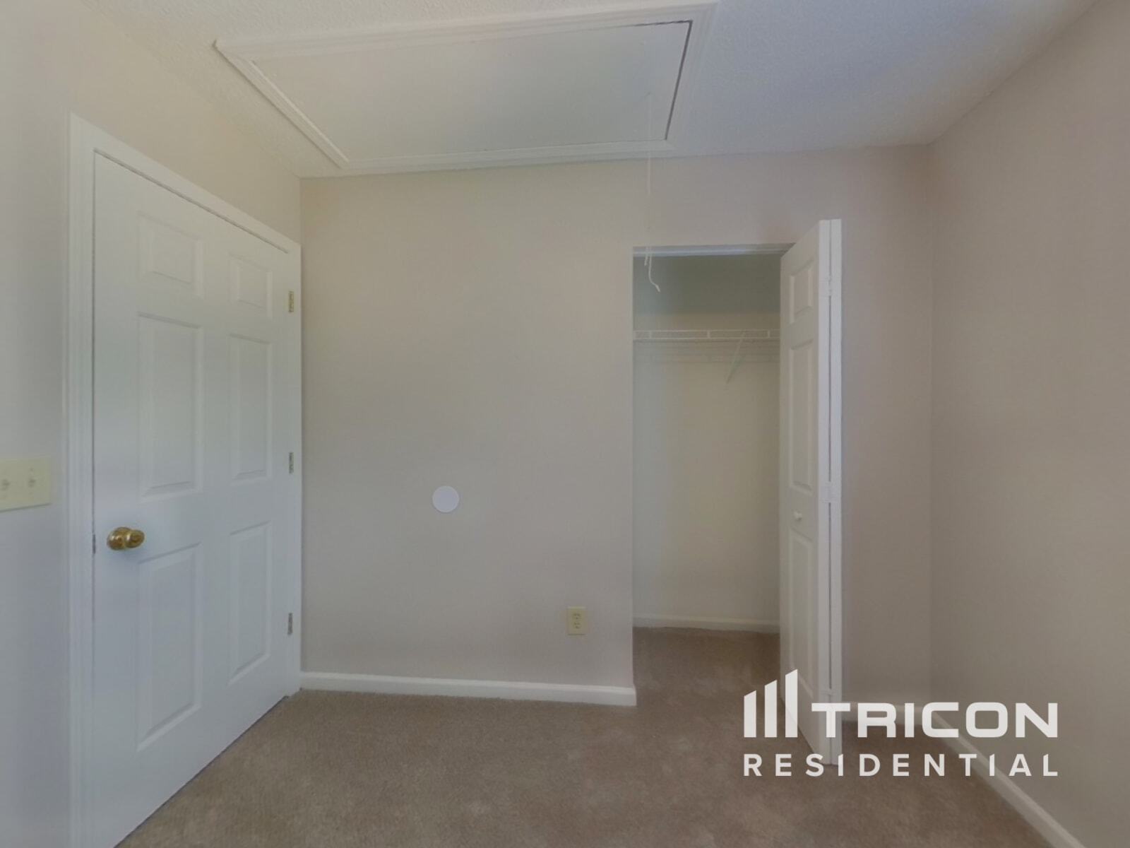 Building Photo - 210 Glen Rose Cir