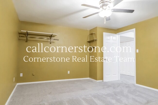 Building Photo - 2081 Sussex Ln