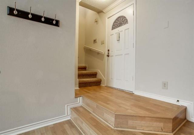 Building Photo - 6000 Auburndale Ave