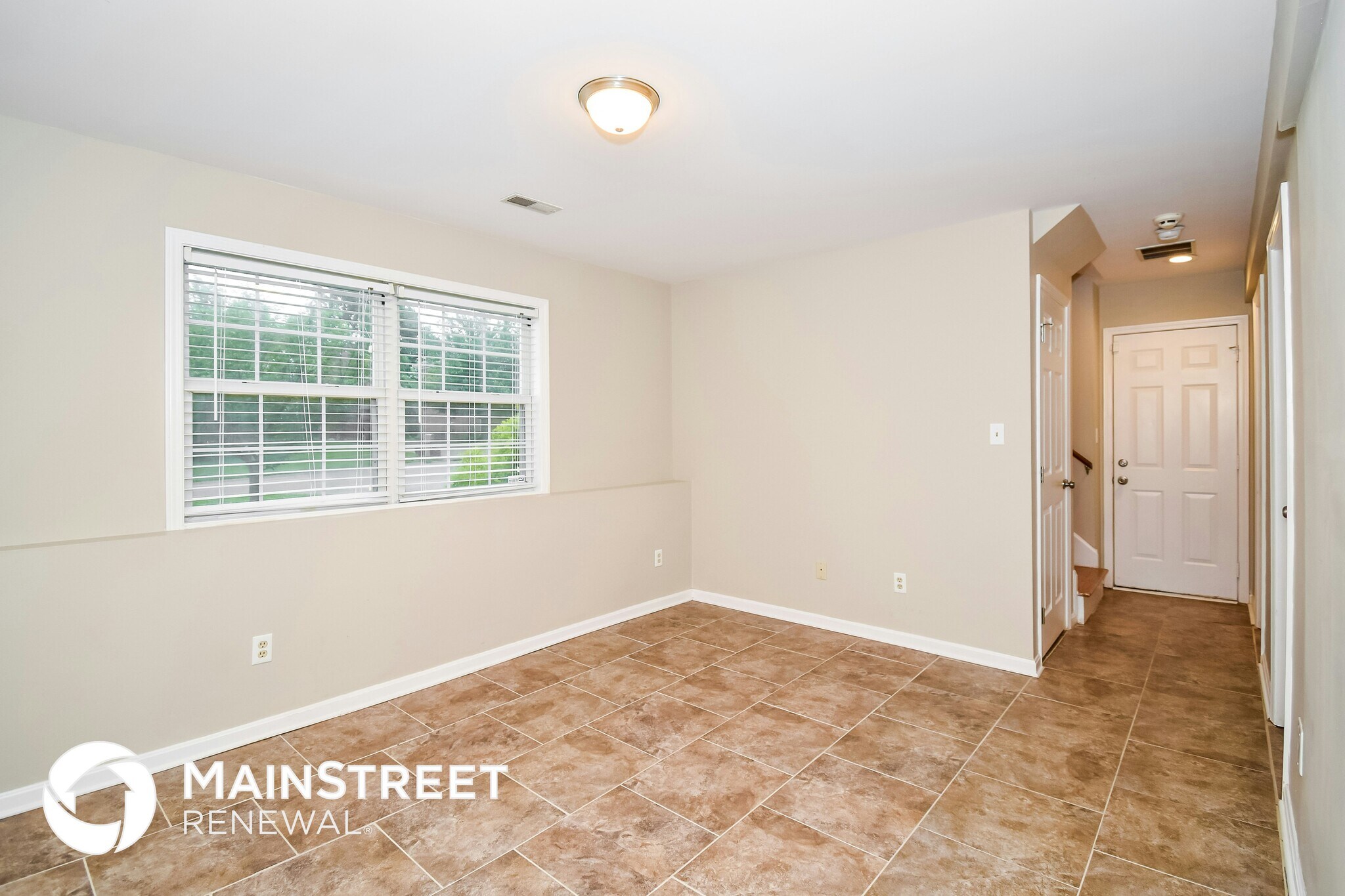 Building Photo - 4662 Shenandoah Dr