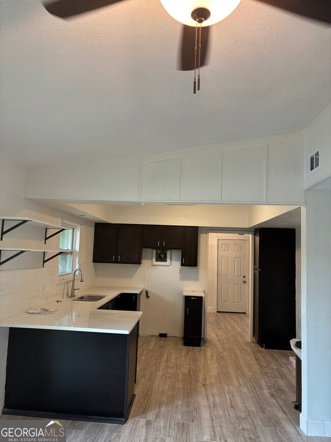 Building Photo - 2012 Skylane Dr