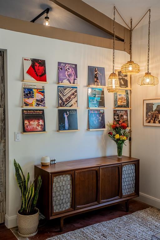 Building Photo - 5200 St Georges Green