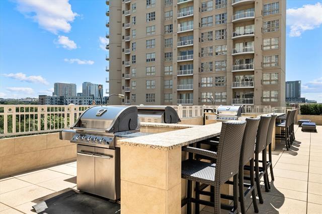 Building Photo - 3225 Turtle Creek Blvd