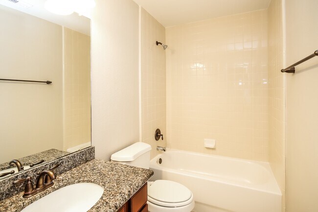 Building Photo - 10738 Clearview Villa Pl