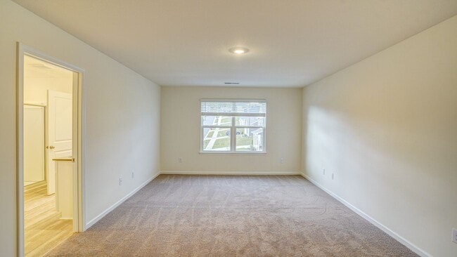 Building Photo - NEW NEW CONSTRUCTION - 5 BDRMS, 3 BTHS, NO...