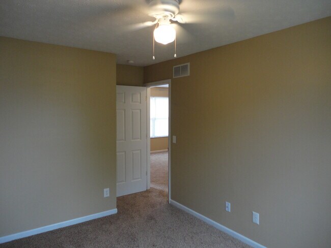 Building Photo - 1337 Vimla Way