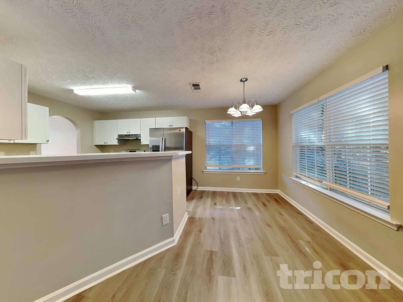 Building Photo - 266 Summer Hill Cir