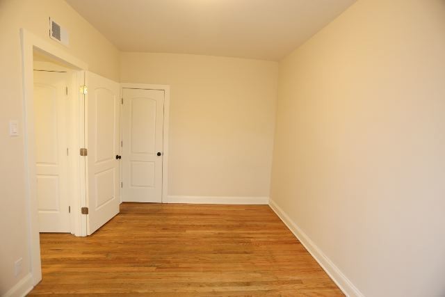 Building Photo - 4036 S Ashland Ave