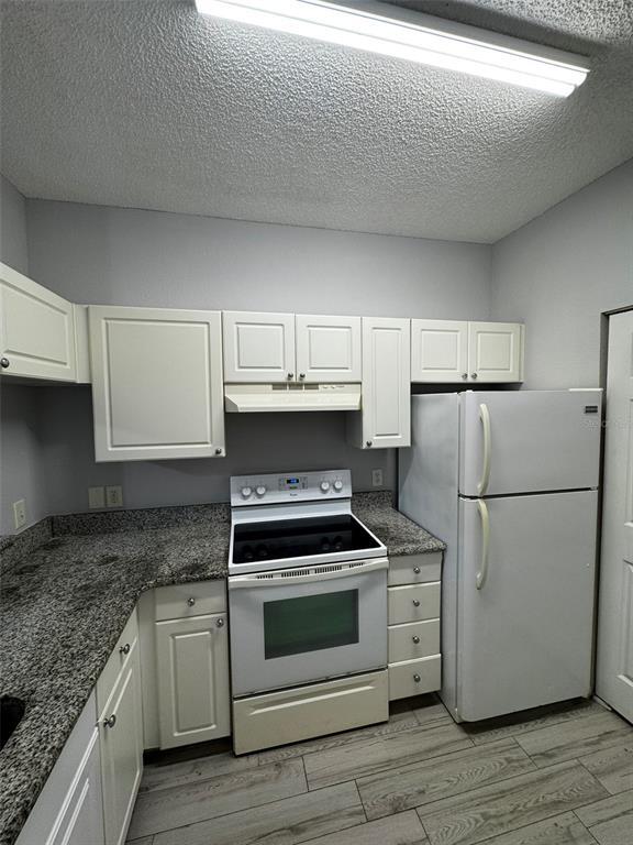 Building Photo - 2513 White Magnolia Way