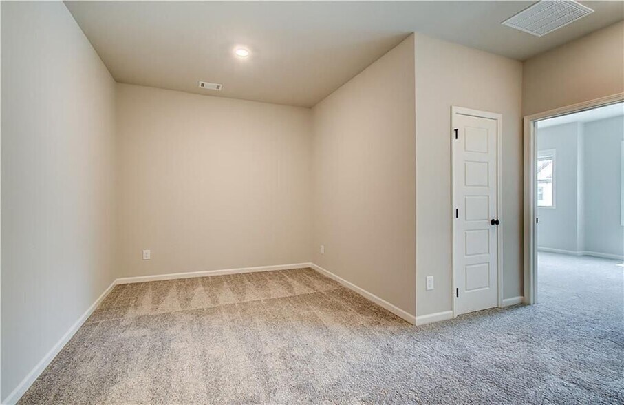 Building Photo - 4745 Cypress Pk Dr