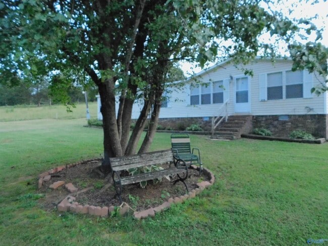 Building Photo - 498 Berry Hollow Rd