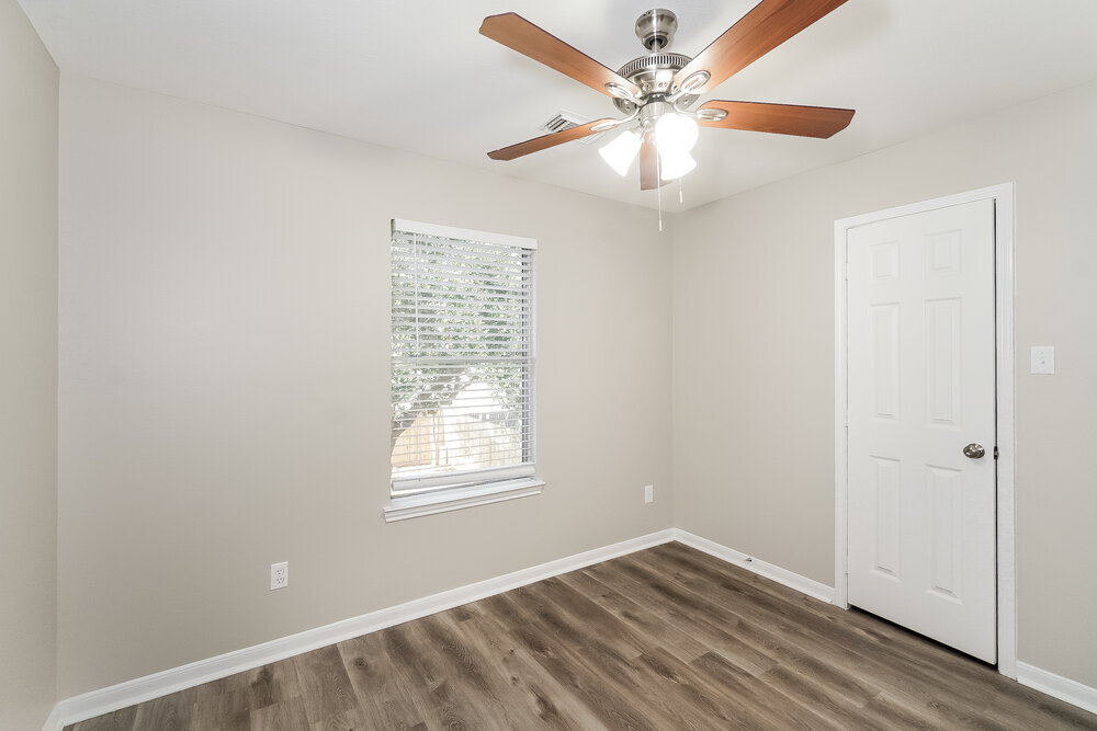 Building Photo - 3615 Rolling Springs Ln