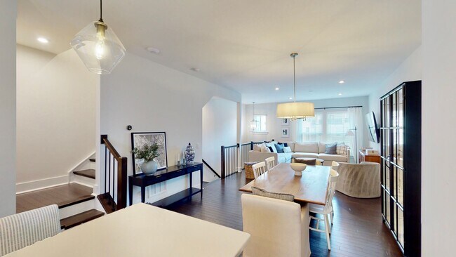 Building Photo - 18016 Nolita Ln