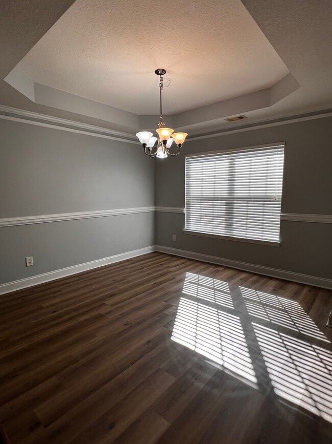 Building Photo - 92 Jackson Ave NE