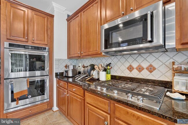 Building Photo - 12230 Water Elm Ln