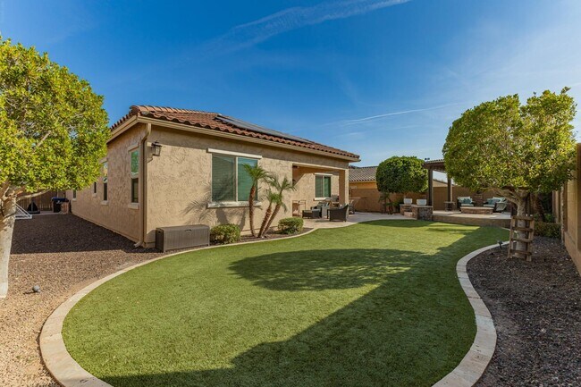 Building Photo - 26814 N 100th Ln