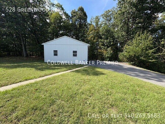 Building Photo - 528 Greenwood Rd