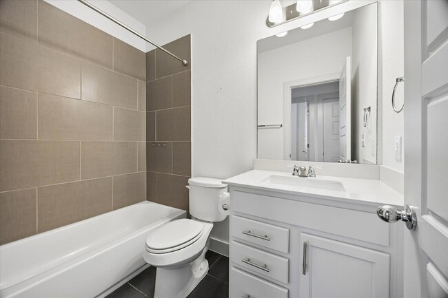 Building Photo - 7203 Bertram Ct