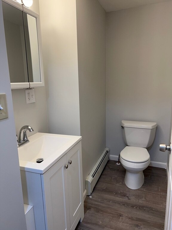 Building Photo - 62 Cottage St