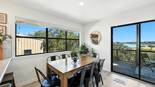 Building Photo - 1240 Canyon Springs Dr