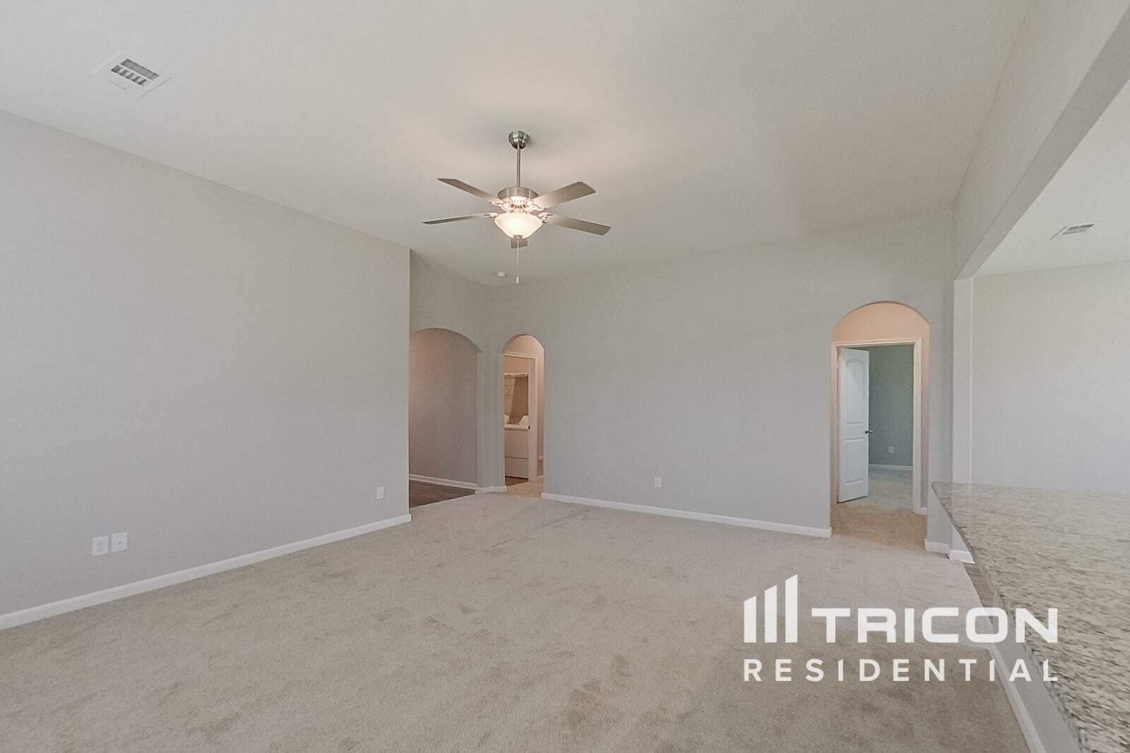 Building Photo - 1603 Cotton Blossom Ln