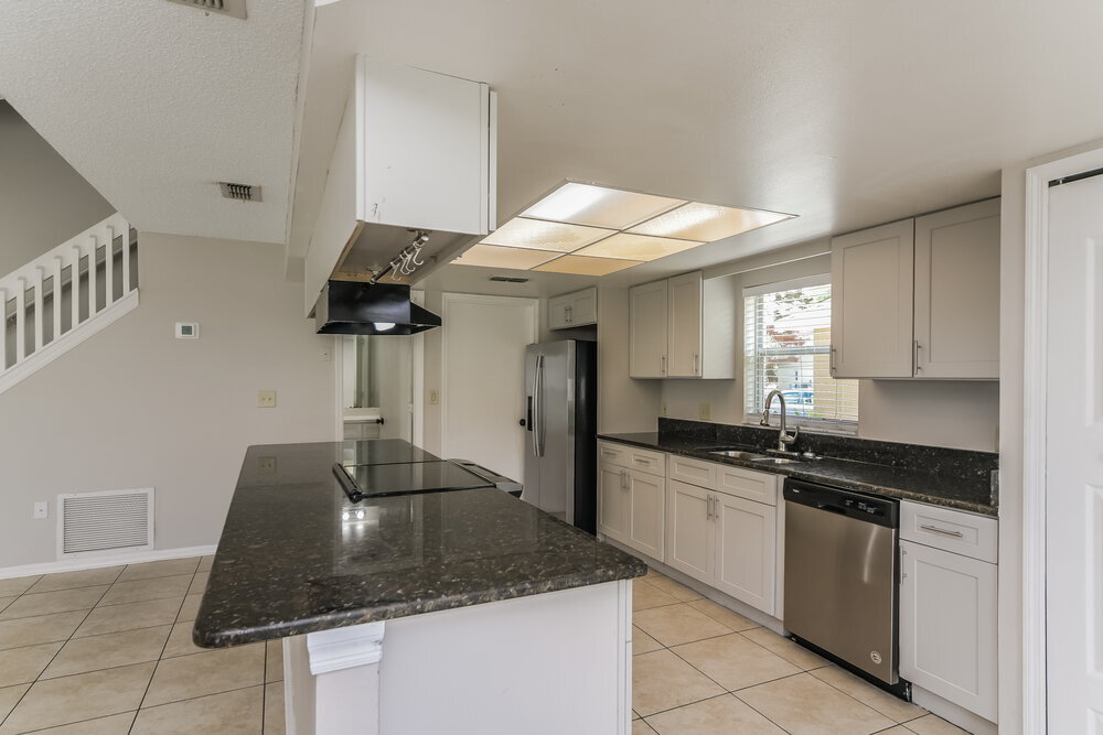 Building Photo - 11904 Atlin Dr