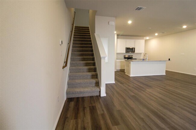 Building Photo - 12810 Siena Vlg Ln