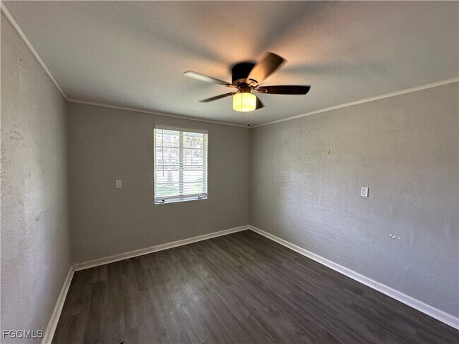 Building Photo - 1539 Piney Rd
