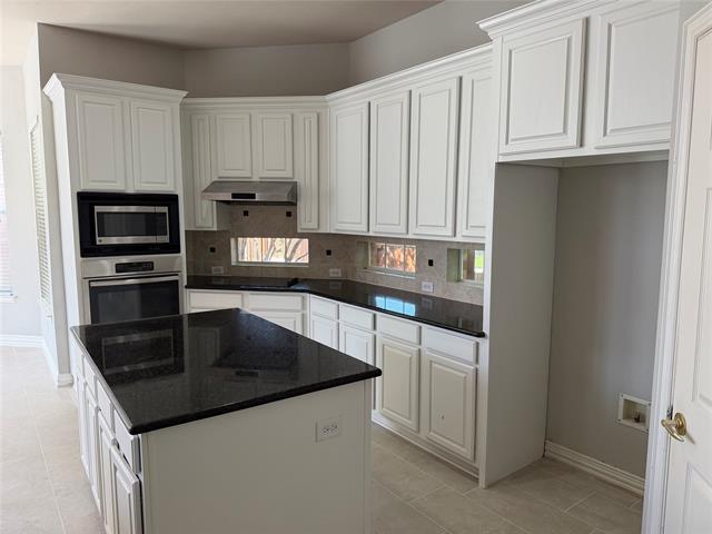 Building Photo - 2508 Sir Percival Ln