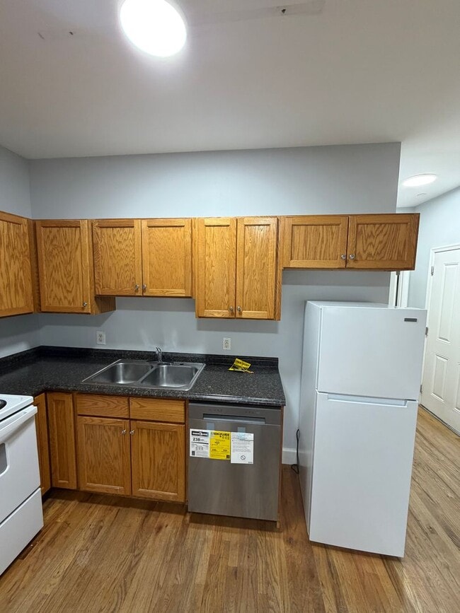 Building Photo - 1007 N 25th St