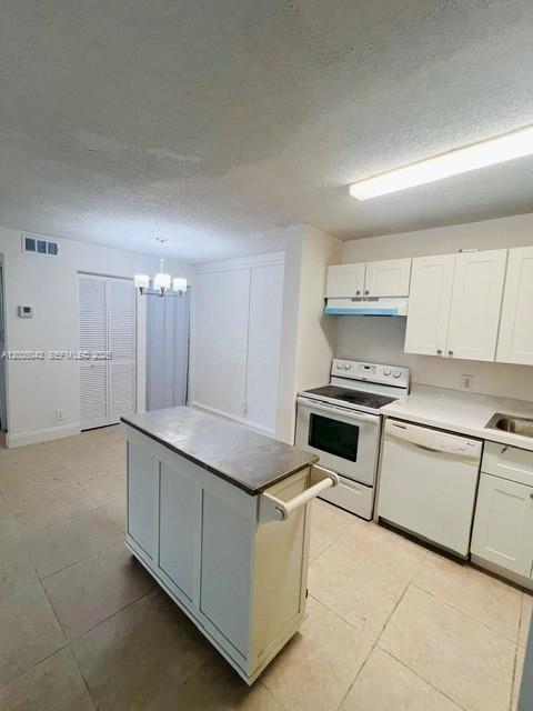 Building Photo - 10733 Cleary Blvd